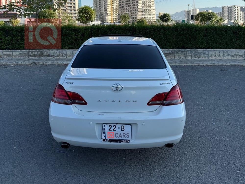 تۆیۆتا ئەڤەلۆن